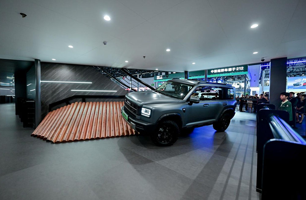 哈弗大狗PLUS预售焕新价11.28万起，家庭座驾也能硬起来