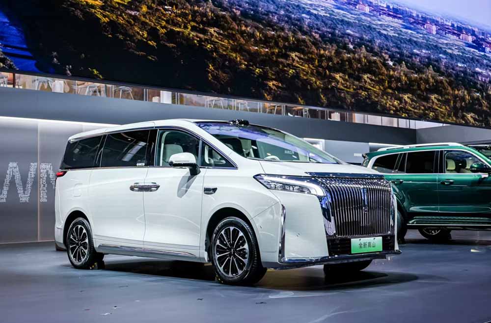 魏牌双山旗舰亮相成都车展，继续深耕品牌向上