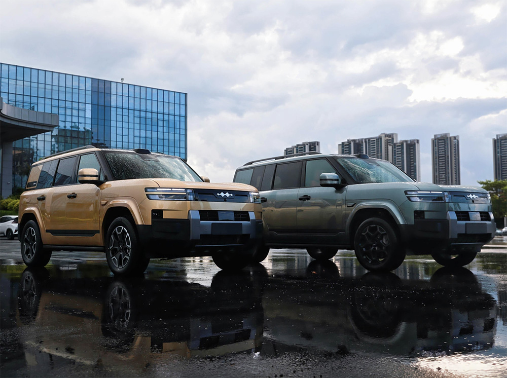 从续航到智能，方程豹钛7四版本解析，18-22万家用SUV该怎么选？