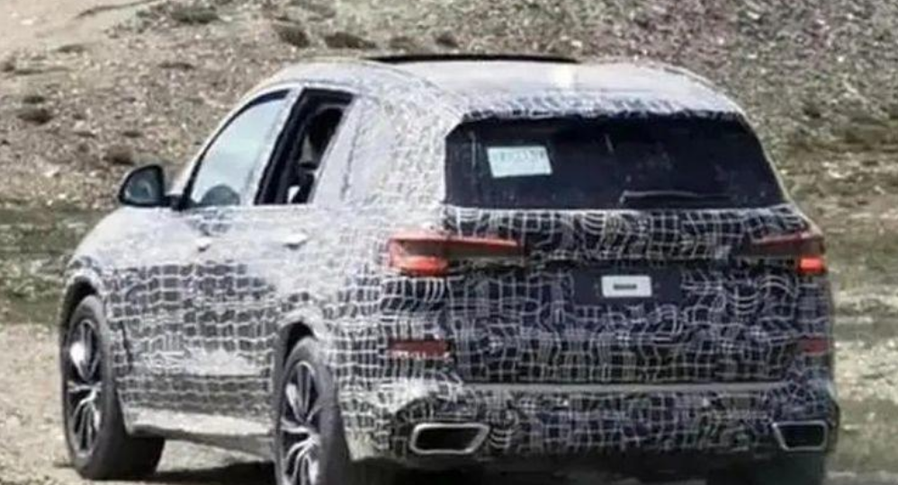 宝马“X5L”真的要来了？内饰曝光、轴距加长，或比GLE便宜20万
