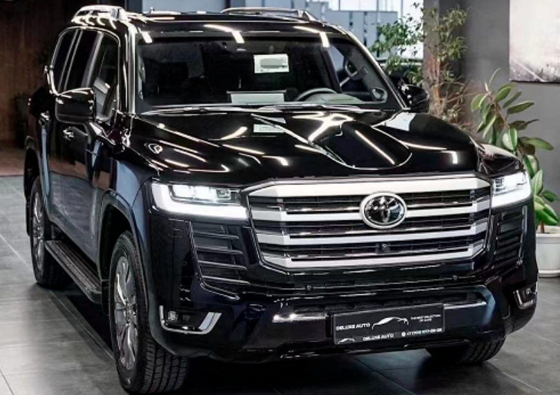 搭3.5T V6+10AT，全新一代丰田兰德酷路泽实车曝光，画风大变